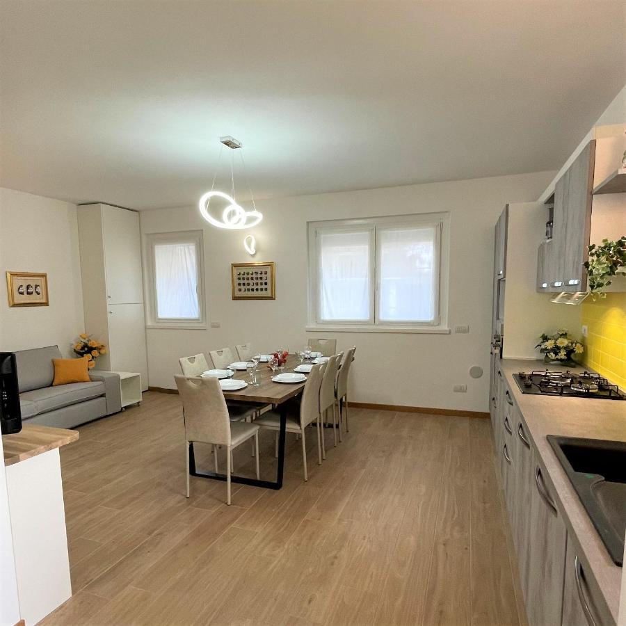 Giorni Felici Tutto Nuovo, Giardino, Parcheggio Apartment Verbania Ngoại thất bức ảnh