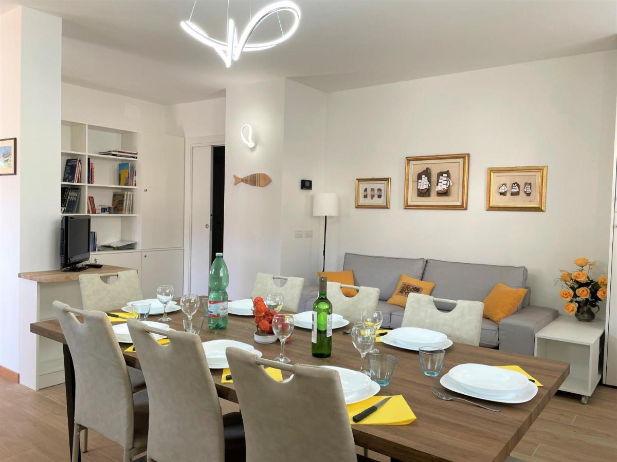 Giorni Felici Tutto Nuovo, Giardino, Parcheggio Apartment Verbania Ngoại thất bức ảnh