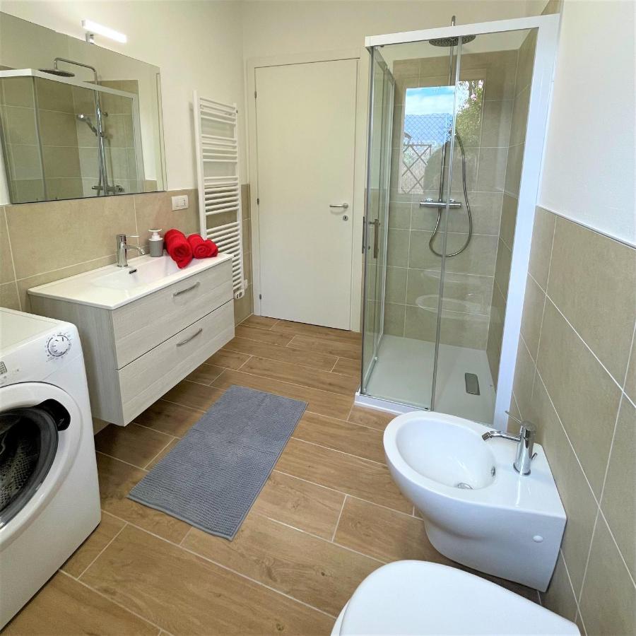 Giorni Felici Tutto Nuovo, Giardino, Parcheggio Apartment Verbania Ngoại thất bức ảnh